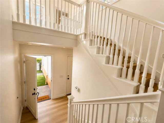 2545 Bungalow Pl - Photo 4 of 8