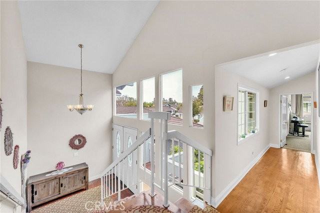 47 Lakeshore - Photo 5 of 8