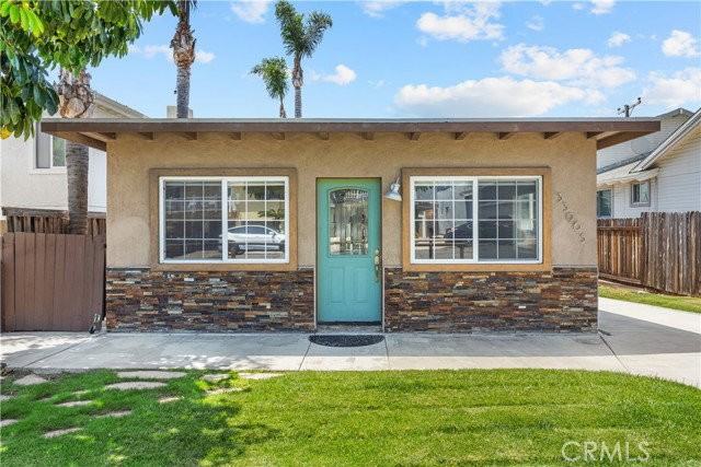 33965 Malaga Dr - Photo 2 of 8