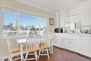 featured image of 202 30th St #B