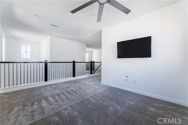20825 W Acorn Cir - Photo 6 of 8