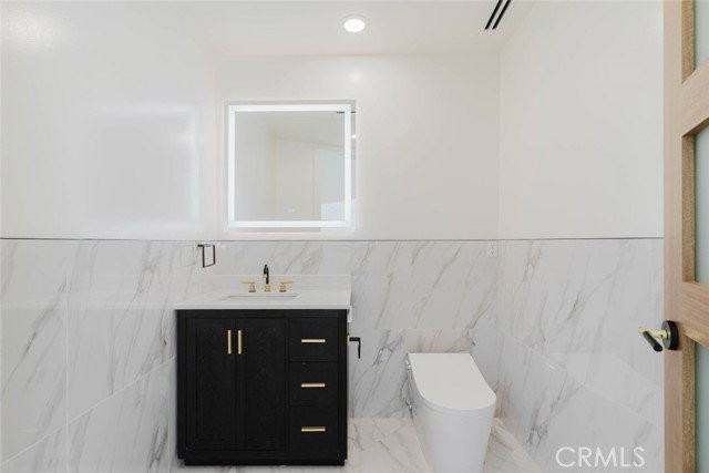 9010 Dempsey Ave - Photo 6 of 8