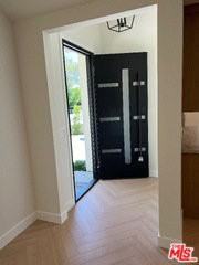 13338 Magnolia Blvd - Photo 6 of 8