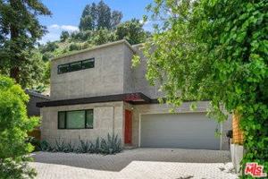 featured image of 939 N Beverly Glen Blvd