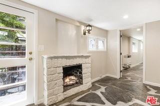937 N Beverly Glen Blvd - Photo 3 of 5