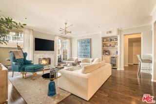 930 N Doheny Dr #103 - Photo 3 of 8