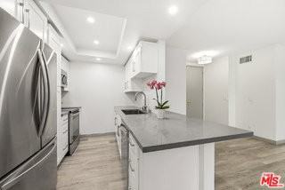1131 Alta Loma Rd #410 - Photo 4 of 8