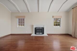 10707 Wellworth Ave - Photo 6 of 8