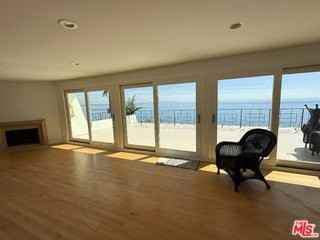 18139 Coastline Dr #4 - Photo 3 of 8