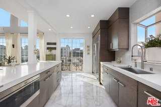 11723 Goshen Ave #302 - Photo 7 of 8
