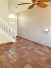 1183 Se 6th Ct - Photo 4 of 8