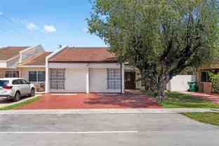 13 Sw 97th Pl - Photo 1 of 1