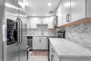 featured image of 2970 Ne 16th Ave #208
