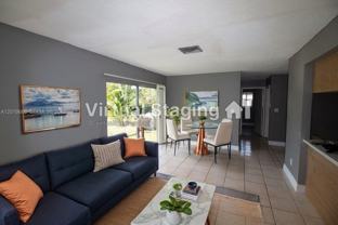 825 Sw 10th St #A - Photo 1 of 1