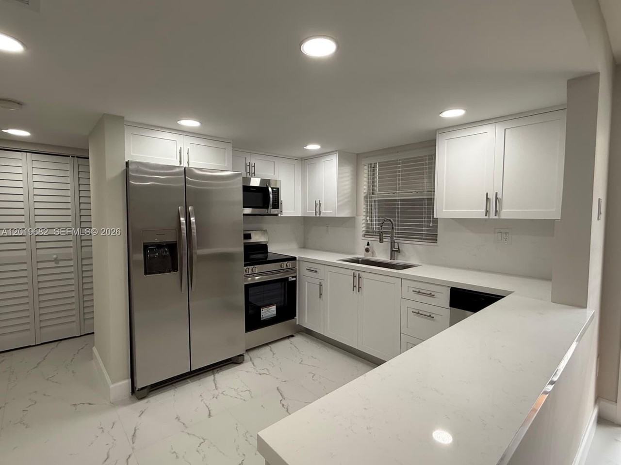 140 Nw 87th Ave #G111 - Photo 5 of 11