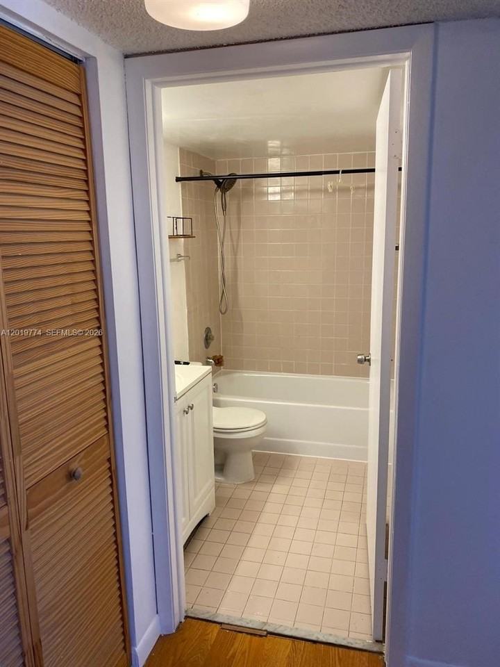 8240 Sw 210th St #111 - Photo 3 of 11