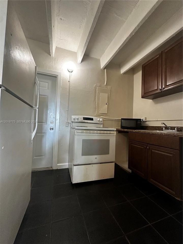 26510 Sw 138th Ave #A - Photo 6 of 15