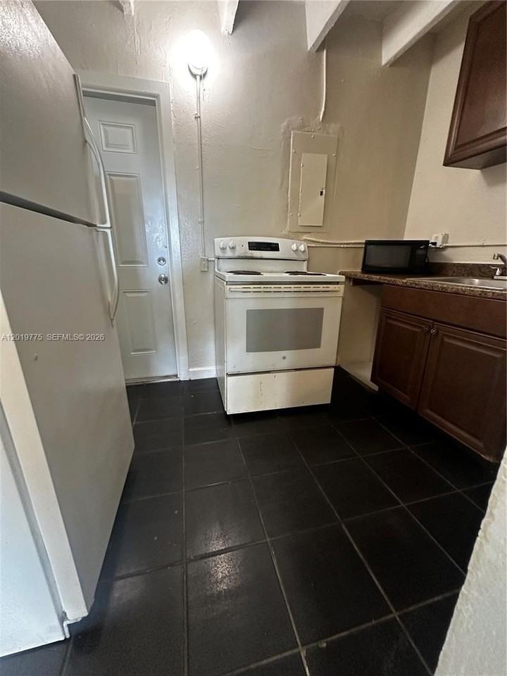 26510 Sw 138th Ave #A - Photo 7 of 15
