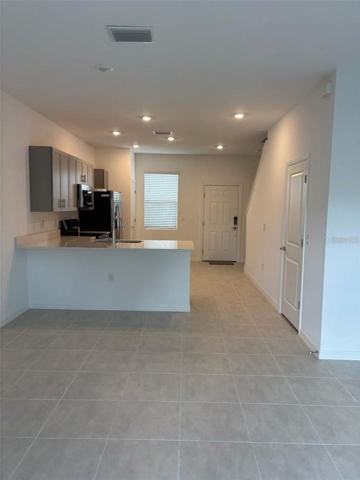 8629 Daybreak St - Photo 2 of 8