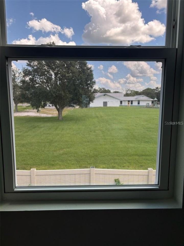 8629 Daybreak St - Photo 5 of 8