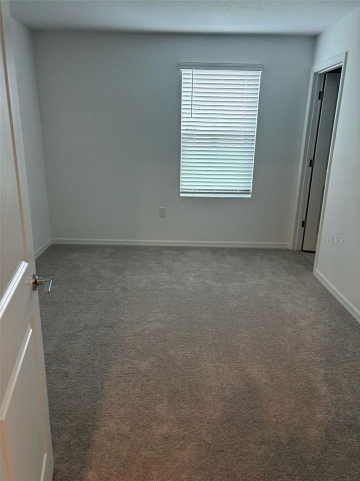 8629 Daybreak St - Photo 6 of 8