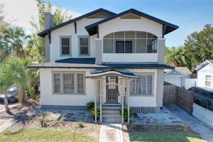 featured image of 709 1/2 Park Hill Ave