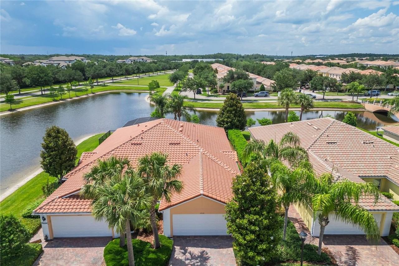 12126 Tripletail Ln - Photo 2 of 44