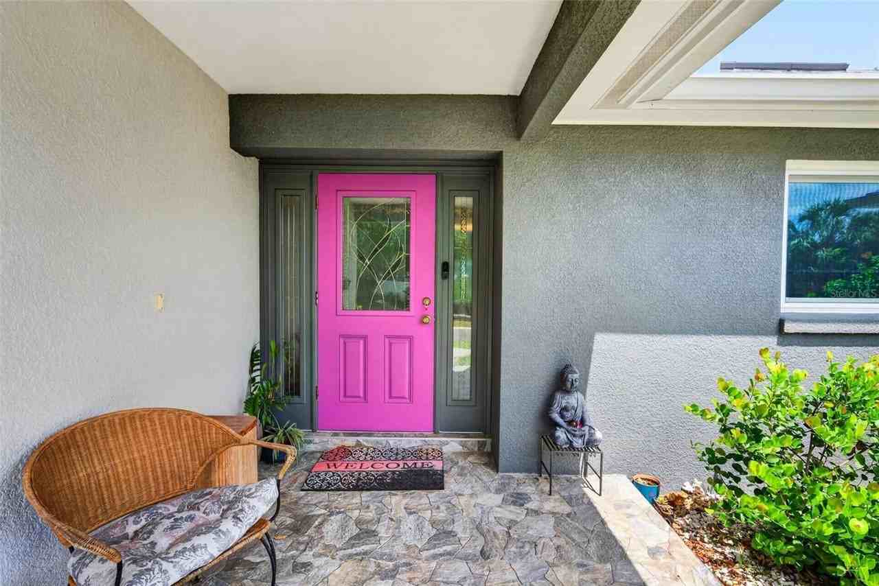 4420 Porpoise Dr Se - Photo 4 of 32