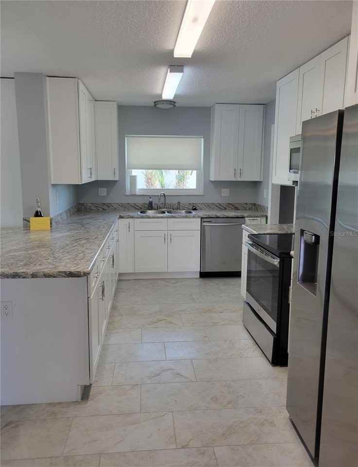 714 Cypress Pl - Photo 6 of 22