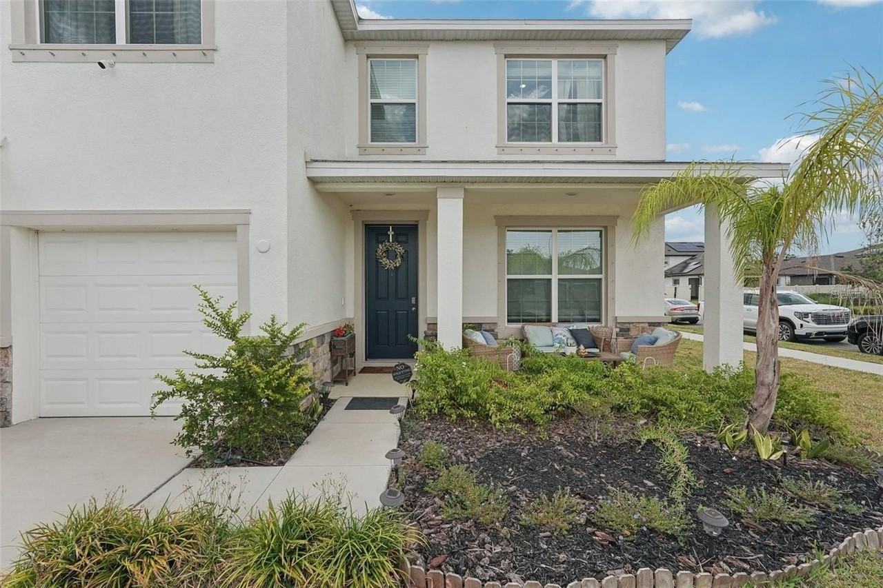 13055 Willow Grove Dr - Photo 2 of 37
