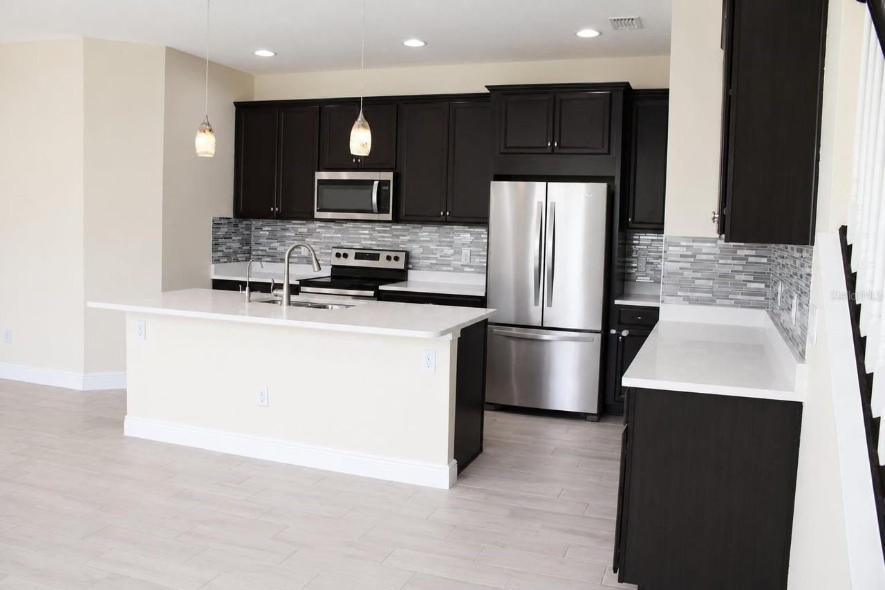 6206 Scarlet Darter Way - Photo 3 of 41