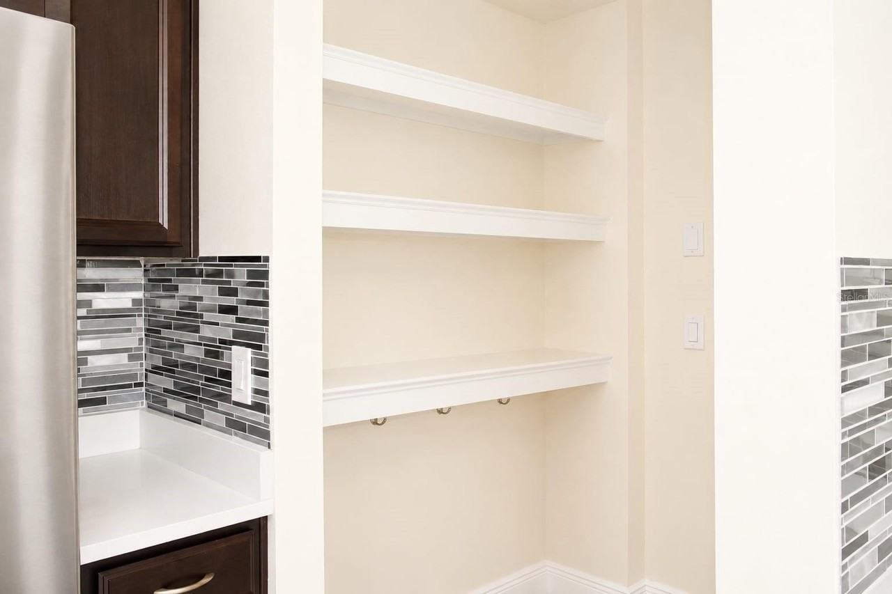 6206 Scarlet Darter Way - Photo 6 of 41