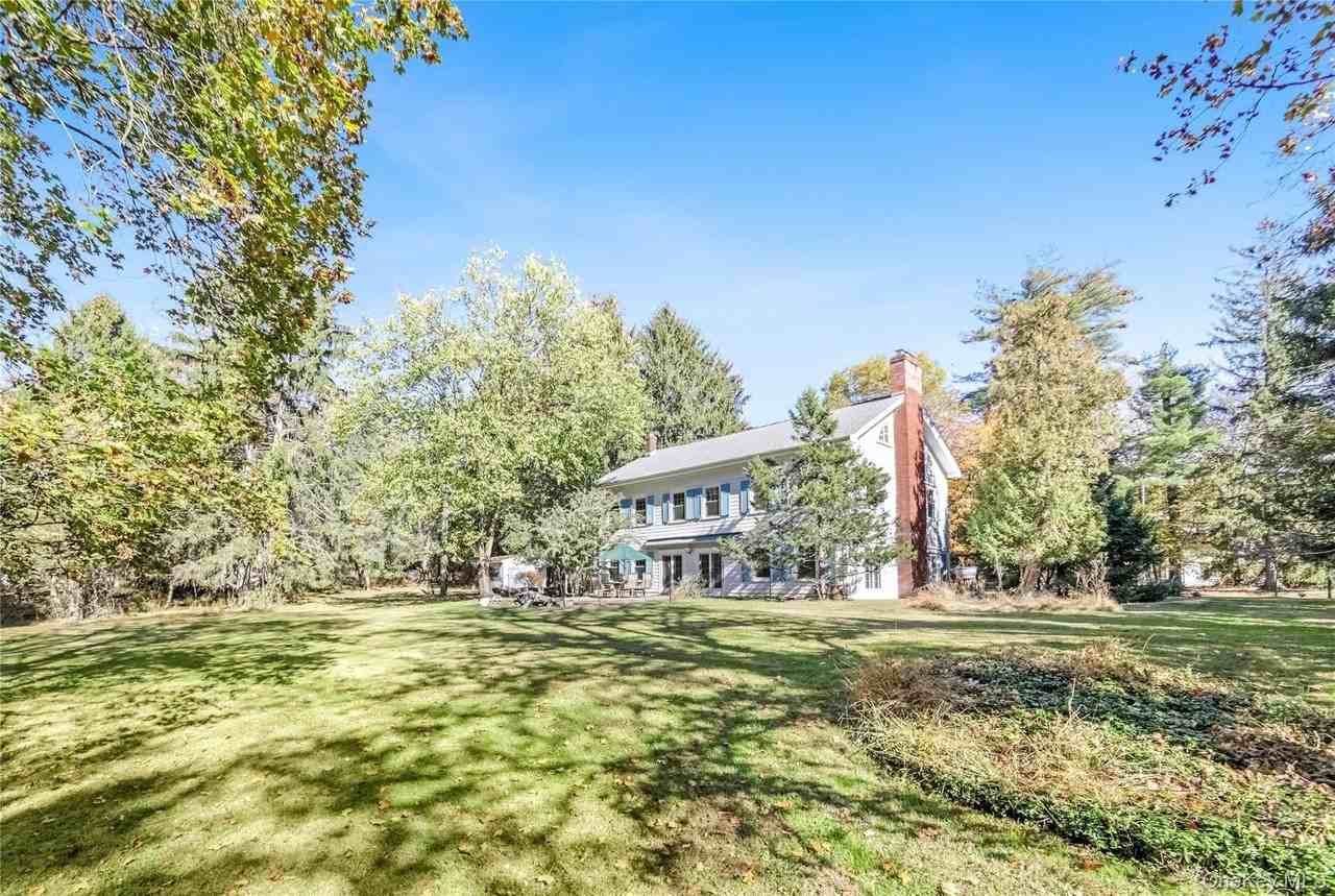 25 Whittier Rd - Photo 4 of 33