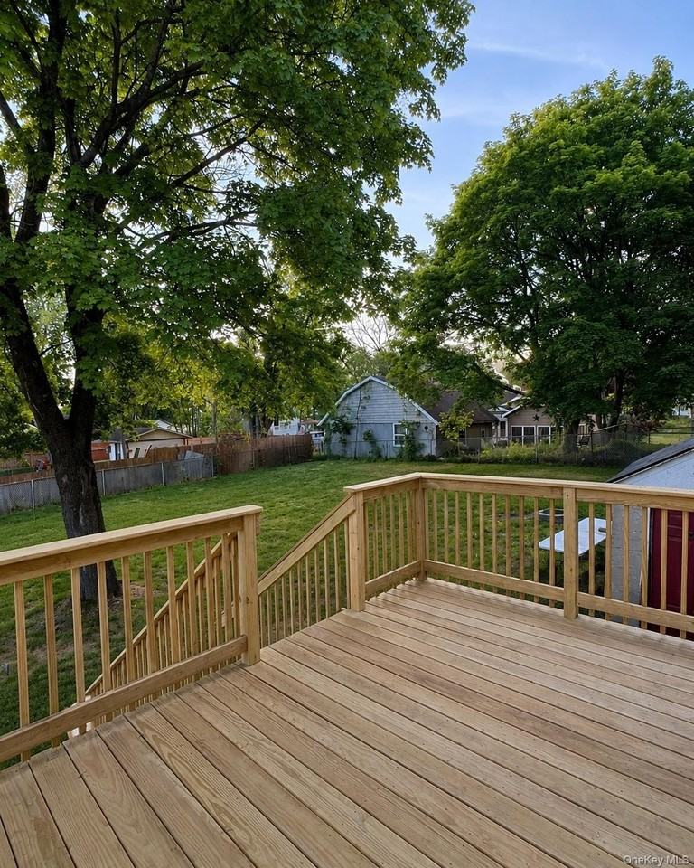 809 Tower Ave - Photo 4 of 19