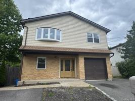 featured image of 8 Deans Ln
