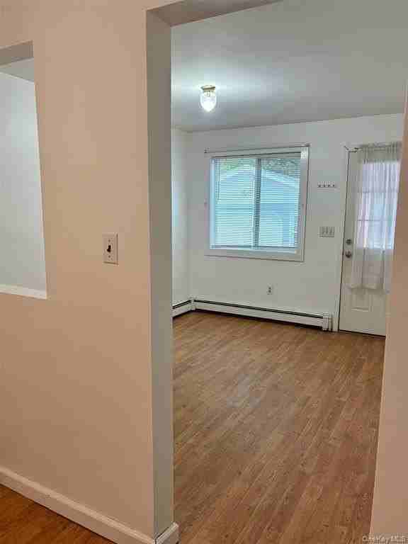 48 Eleanor Ave - Photo 2 of 12
