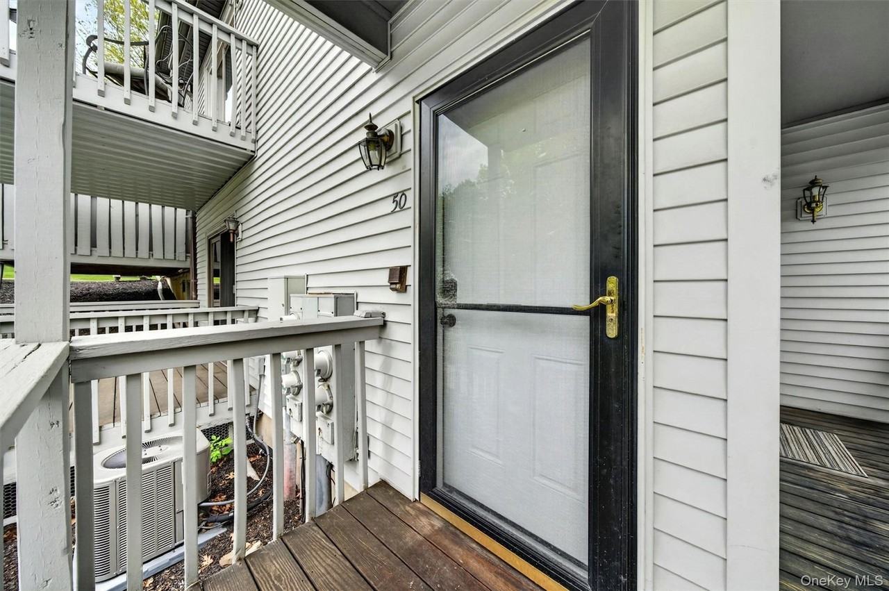 50 Bonney Ct #50 - Photo 4 of 48