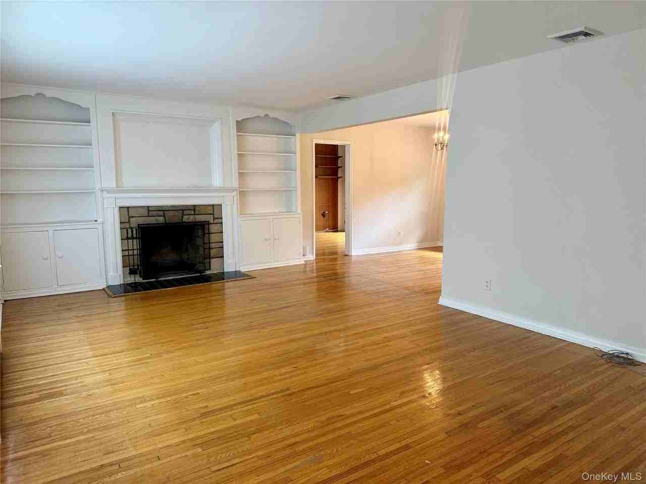 4 Annette Dr - Photo 2 of 14
