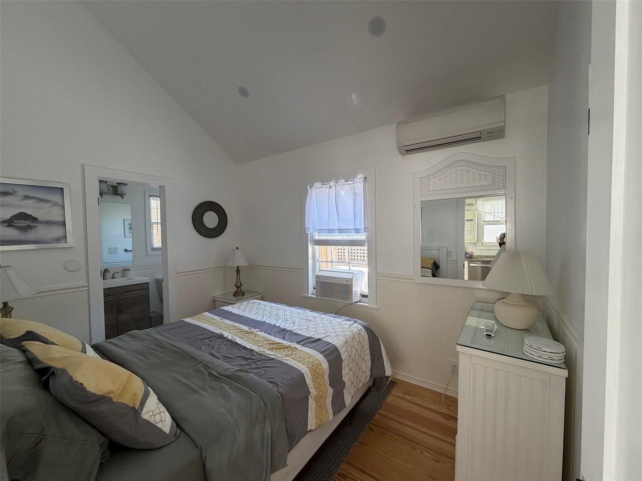 760 Ocean Breeze Walk - Photo 6 of 12