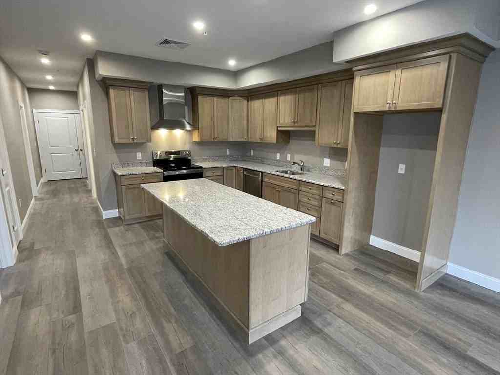 1 Brattle St #1 - Photo 5 of 21