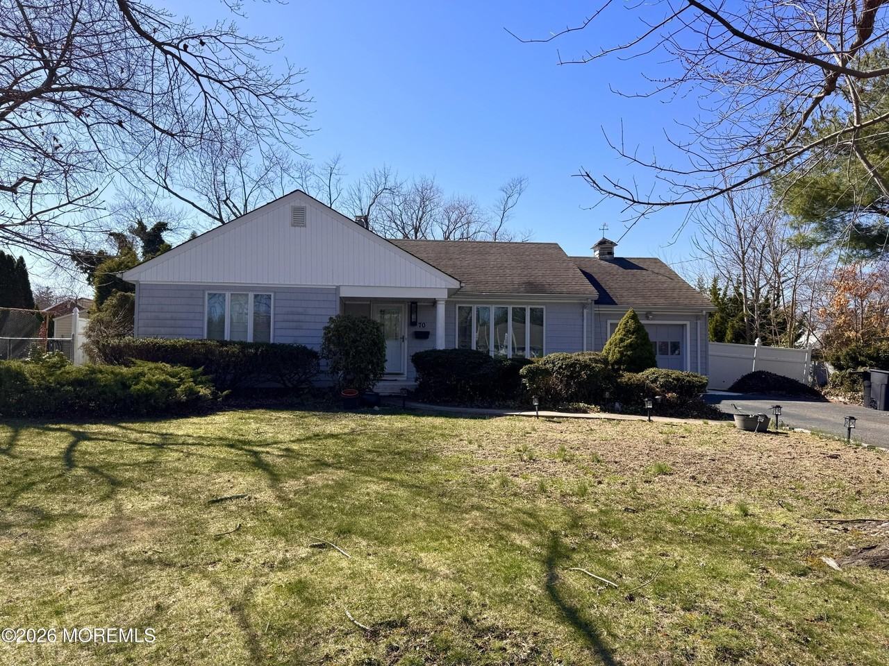 70 Maryland Ave - Photo 4 of 14
