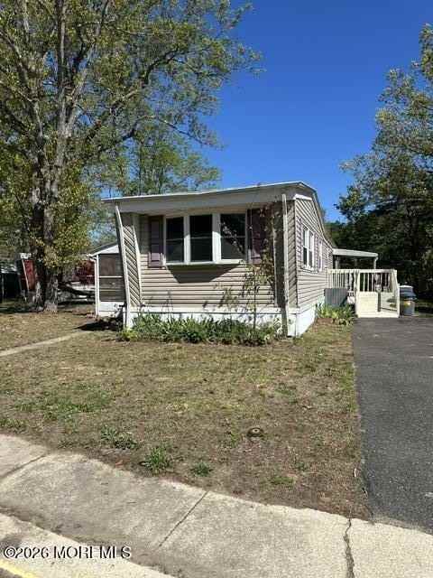 10 Wistoria Dr - Photo 2 of 12