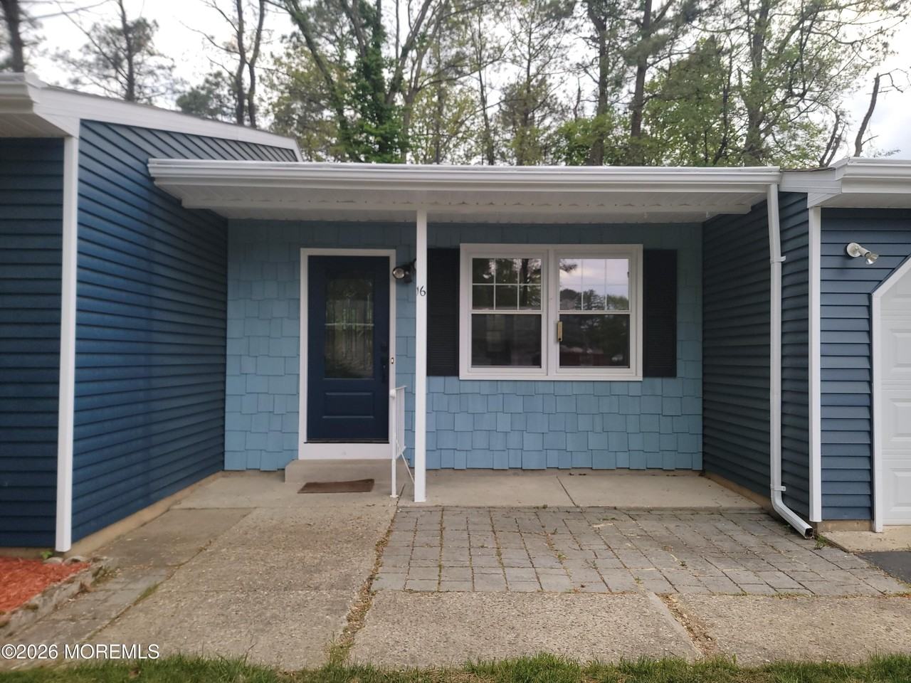 16 Chelsea Dr - Photo 5 of 44