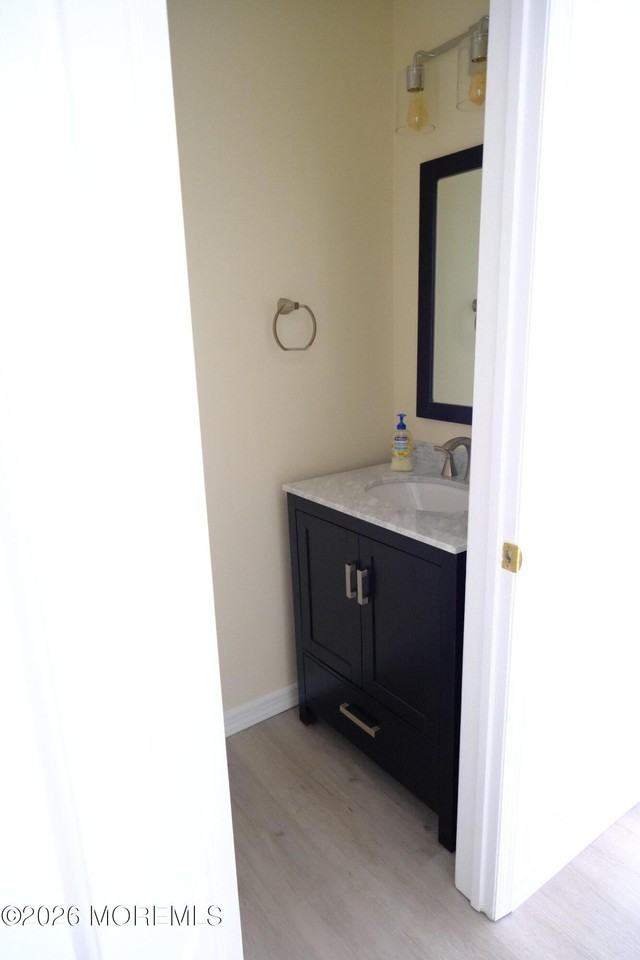 93 Oak Ln - Photo 3 of 16