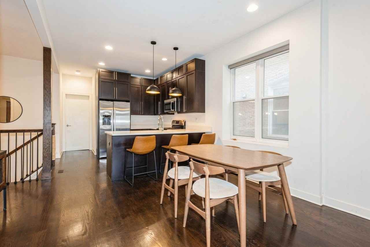 2322 W Augusta Blvd #1A - Photo 4 of 15
