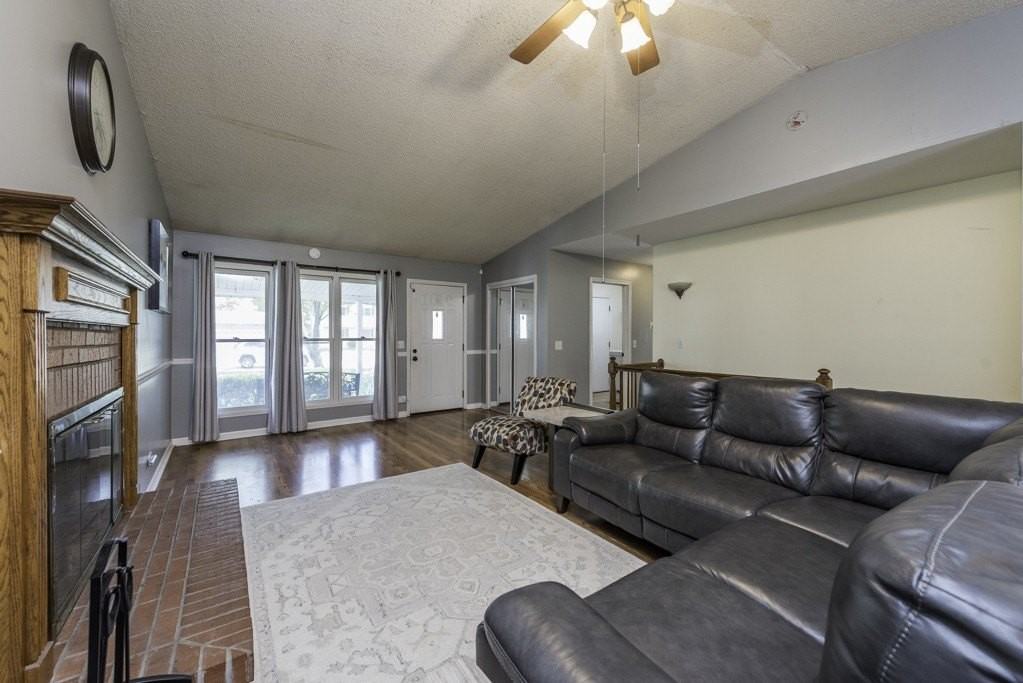 354 Heather Ave - Photo 6 of 27