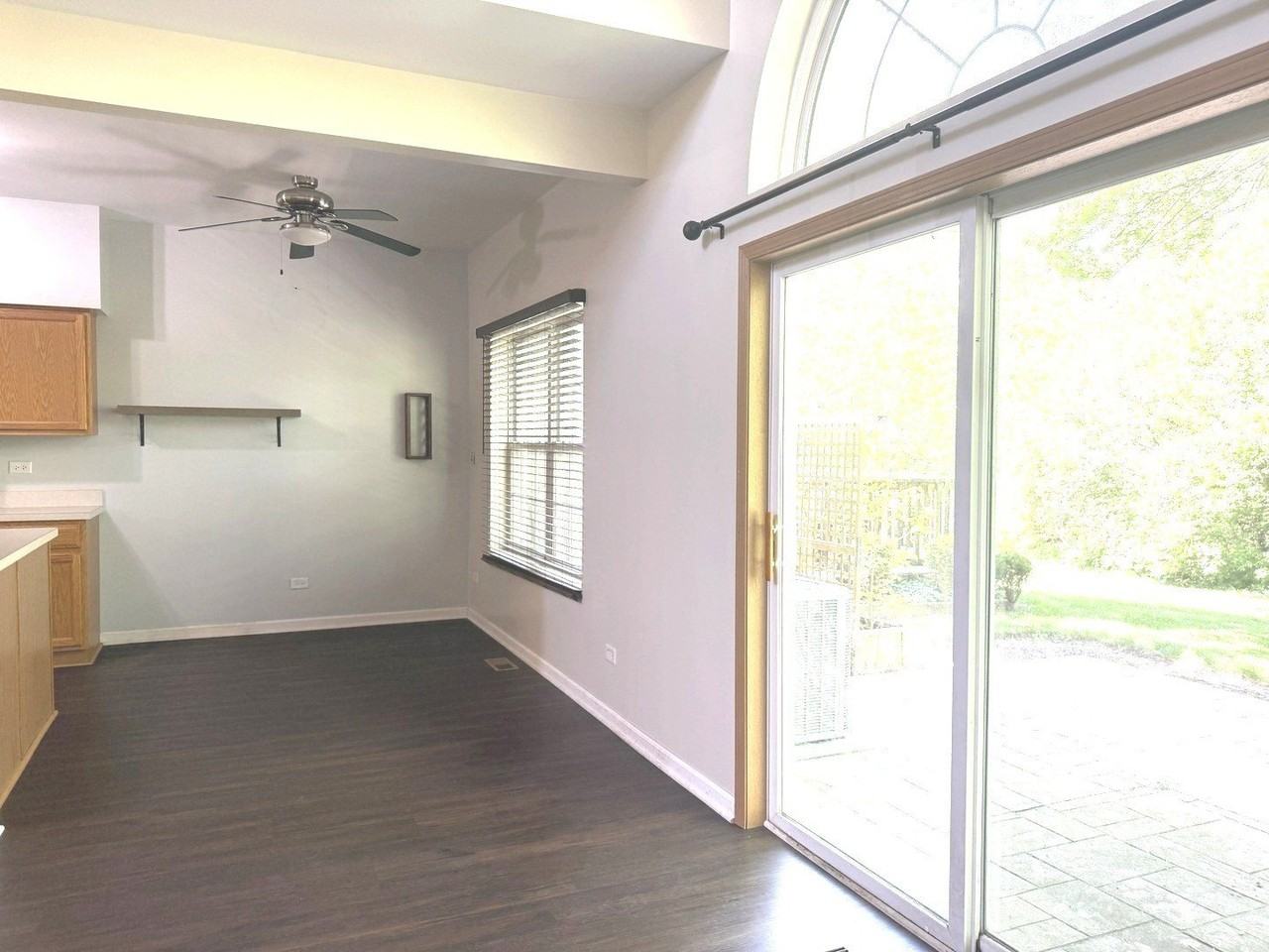 4013 Oak Tree Ln - Photo 7 of 20