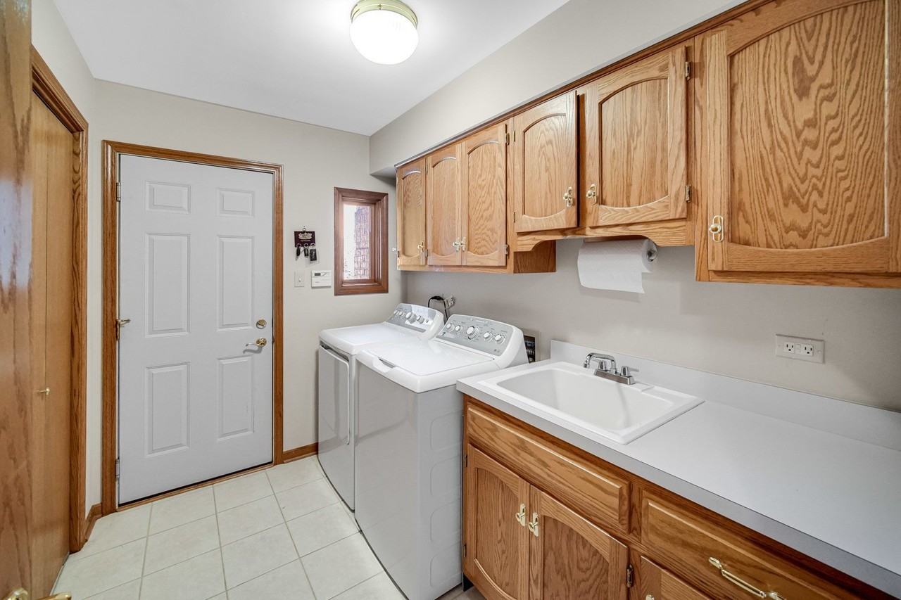 15538 Royal Glen Ct - Photo 7 of 16