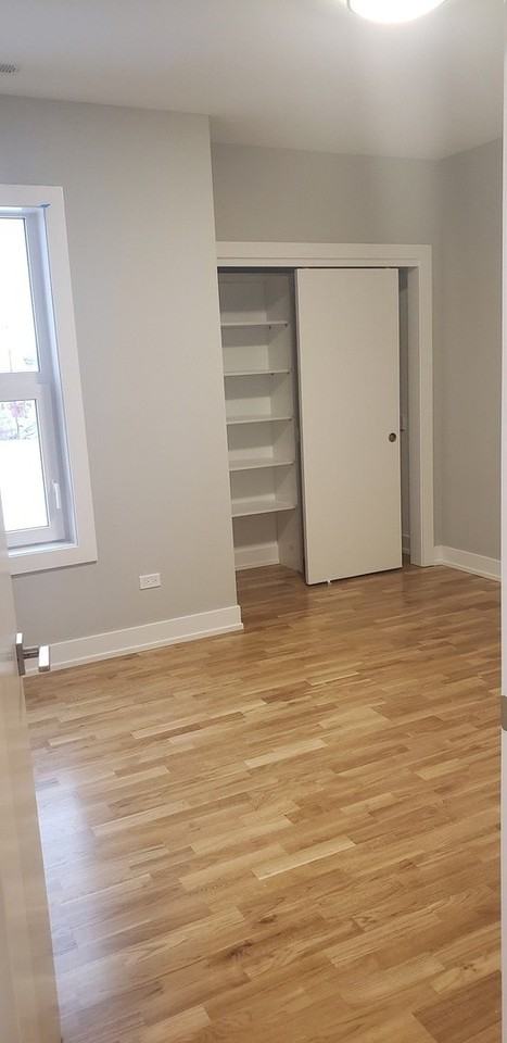 5051 N Harlem Ave #1 - Photo 5 of 14