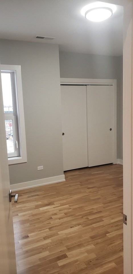 5051 N Harlem Ave #1 - Photo 7 of 14
